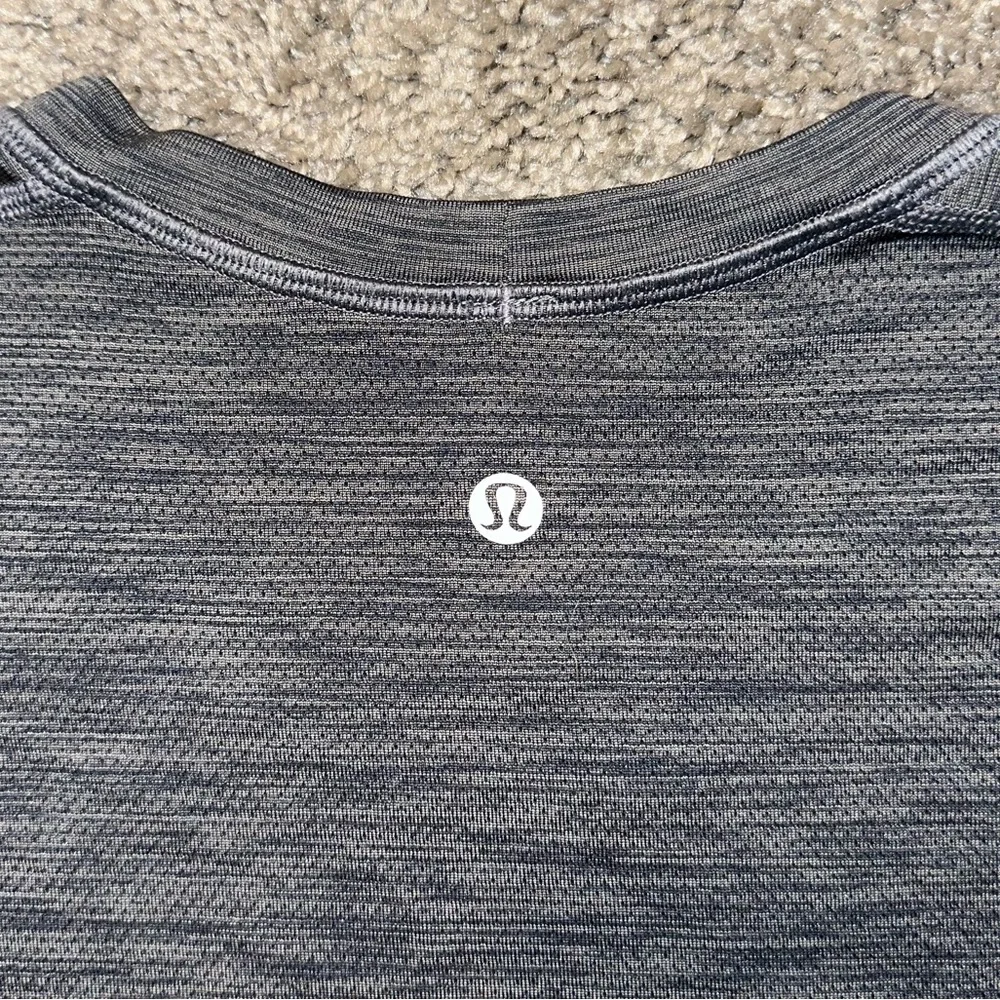 LIKE NEW Lululemon Men’s Metal Vent Tech Short Sleeve Athletic Shirt_5